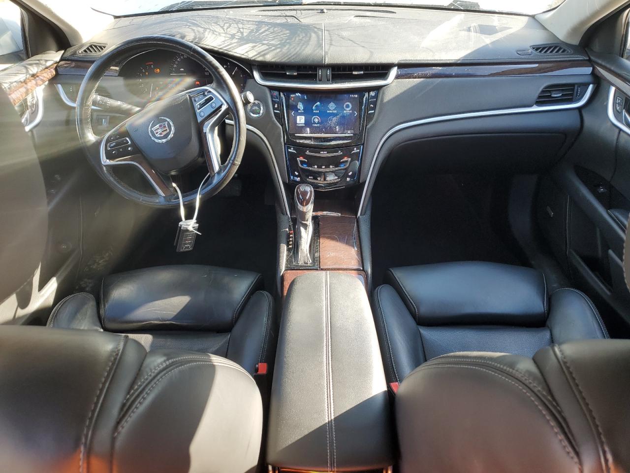 CADILLAC XTS LUXURY COLLECTION