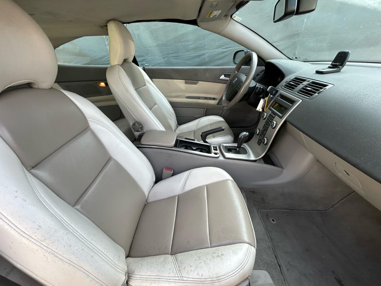 Lot #3281454994 2009 VOLVO C70 T5