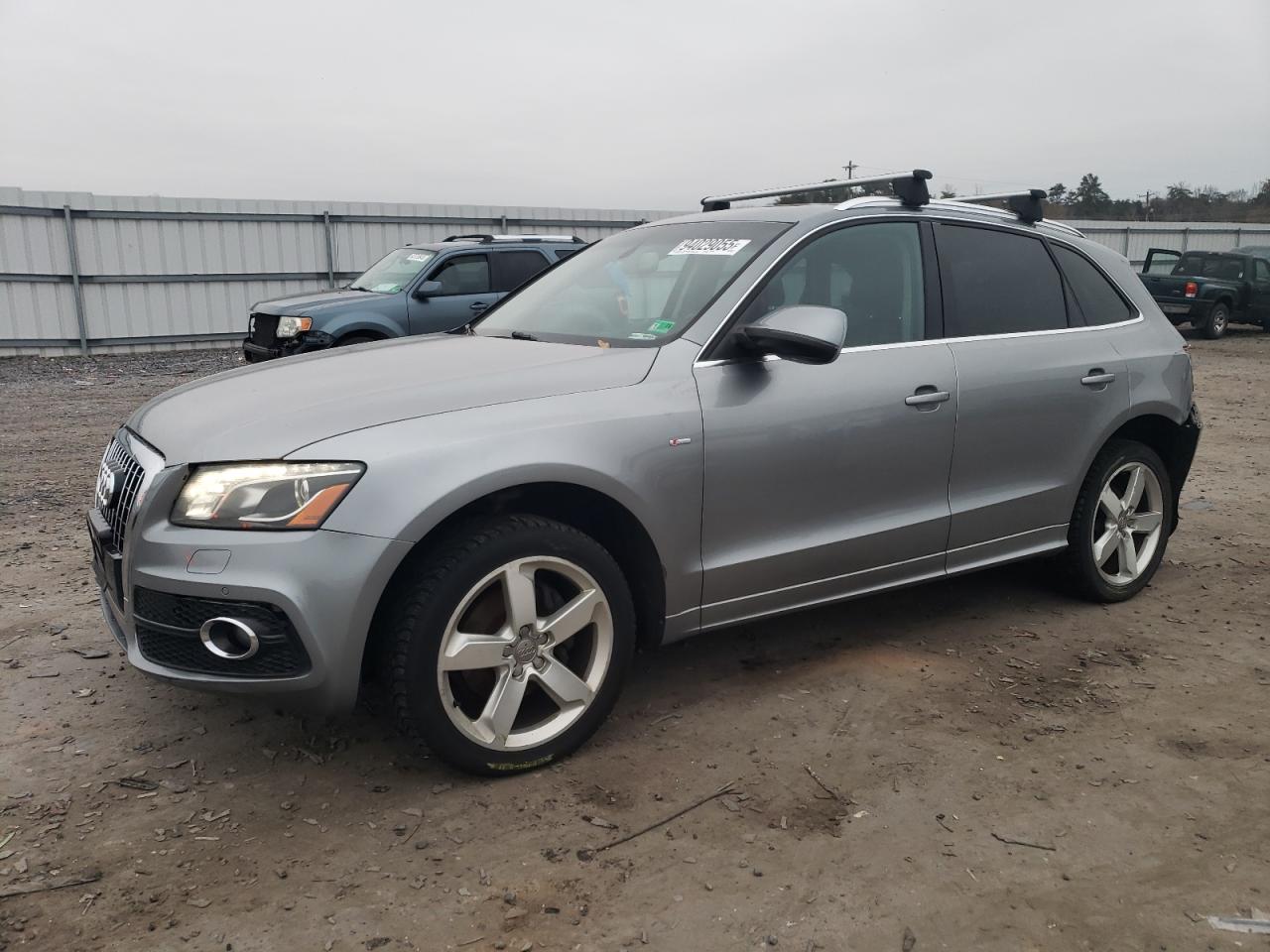 AUDI Q5 PREMIUM PLUS