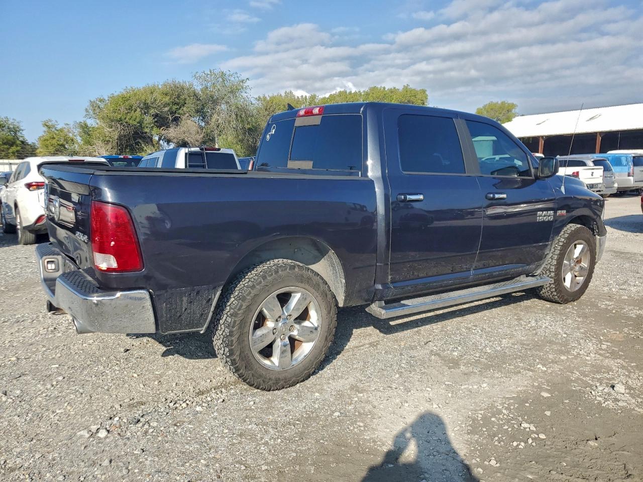 RAM 1500 SLT
