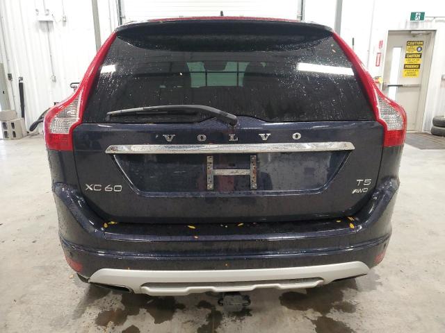 2017 VOLVO XC60 T5 PR - YV440MRKXH2202239