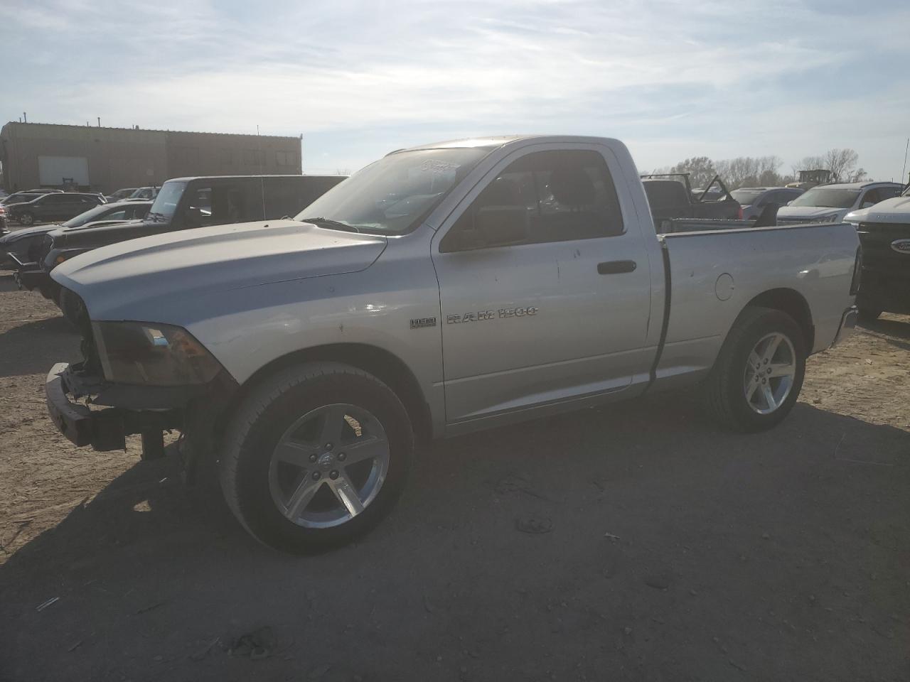 DODGE RAM 1500 ST