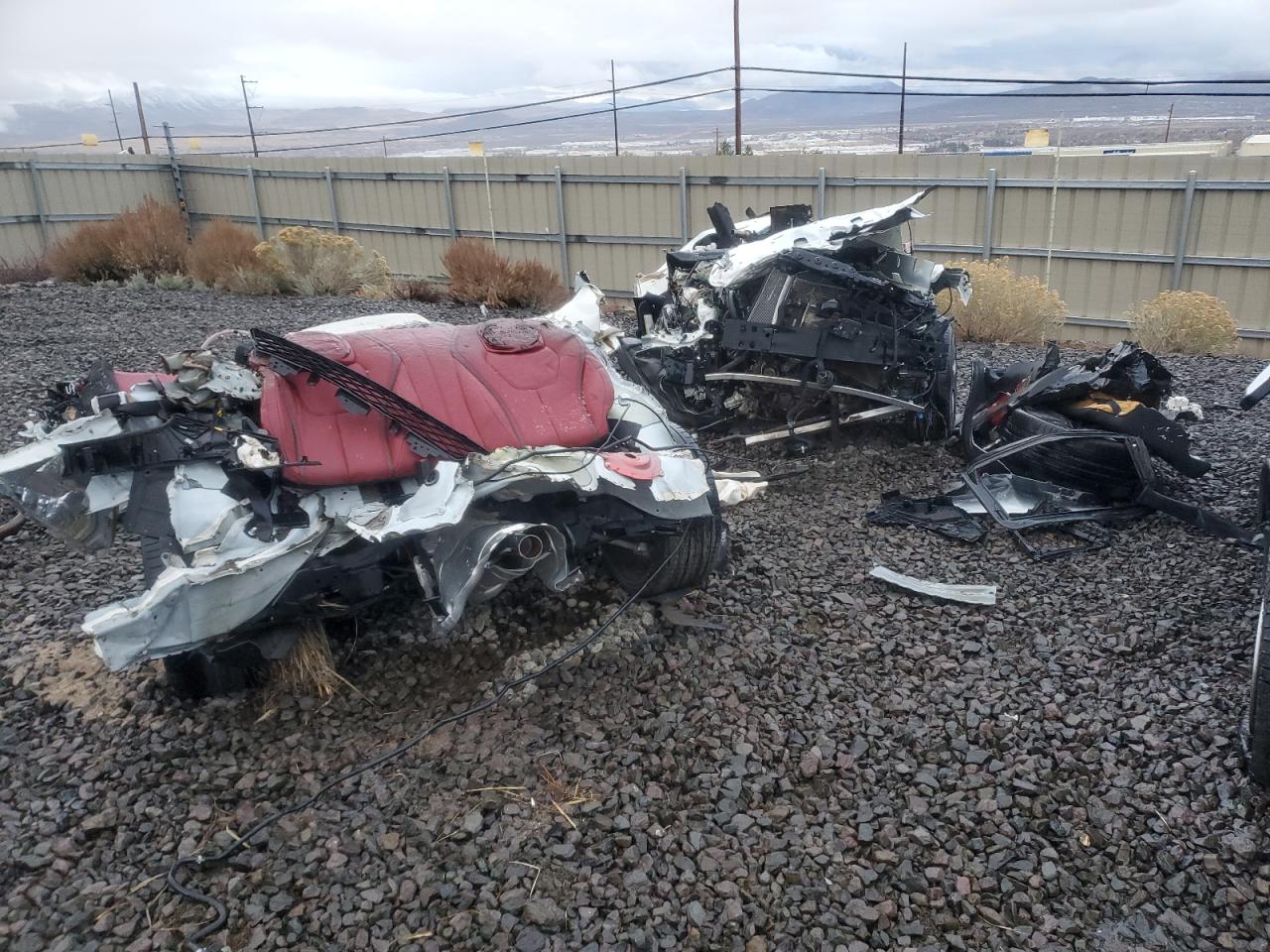 INFINITI Q60 RED SPORT 400