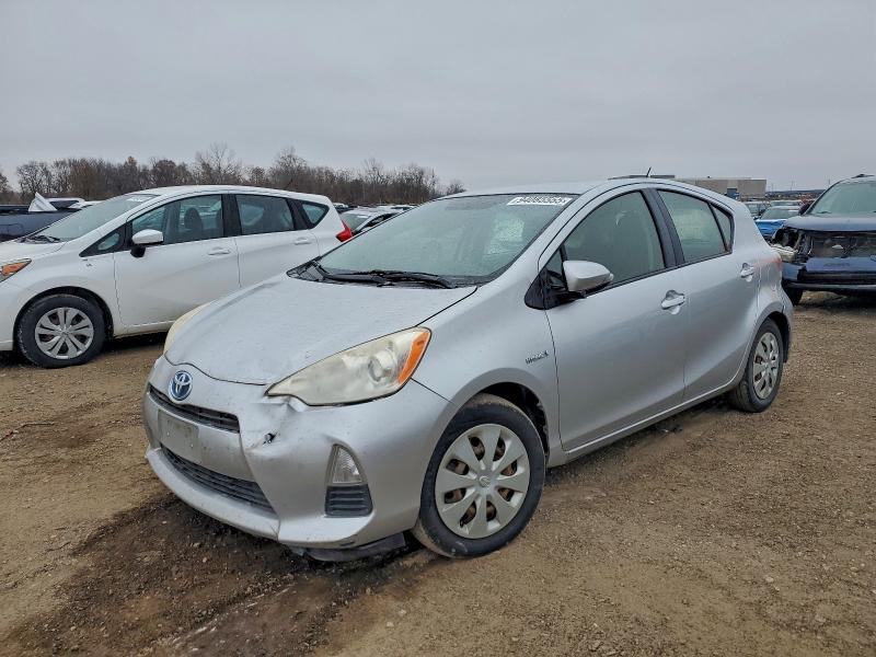 TOYOTA PRIUS C