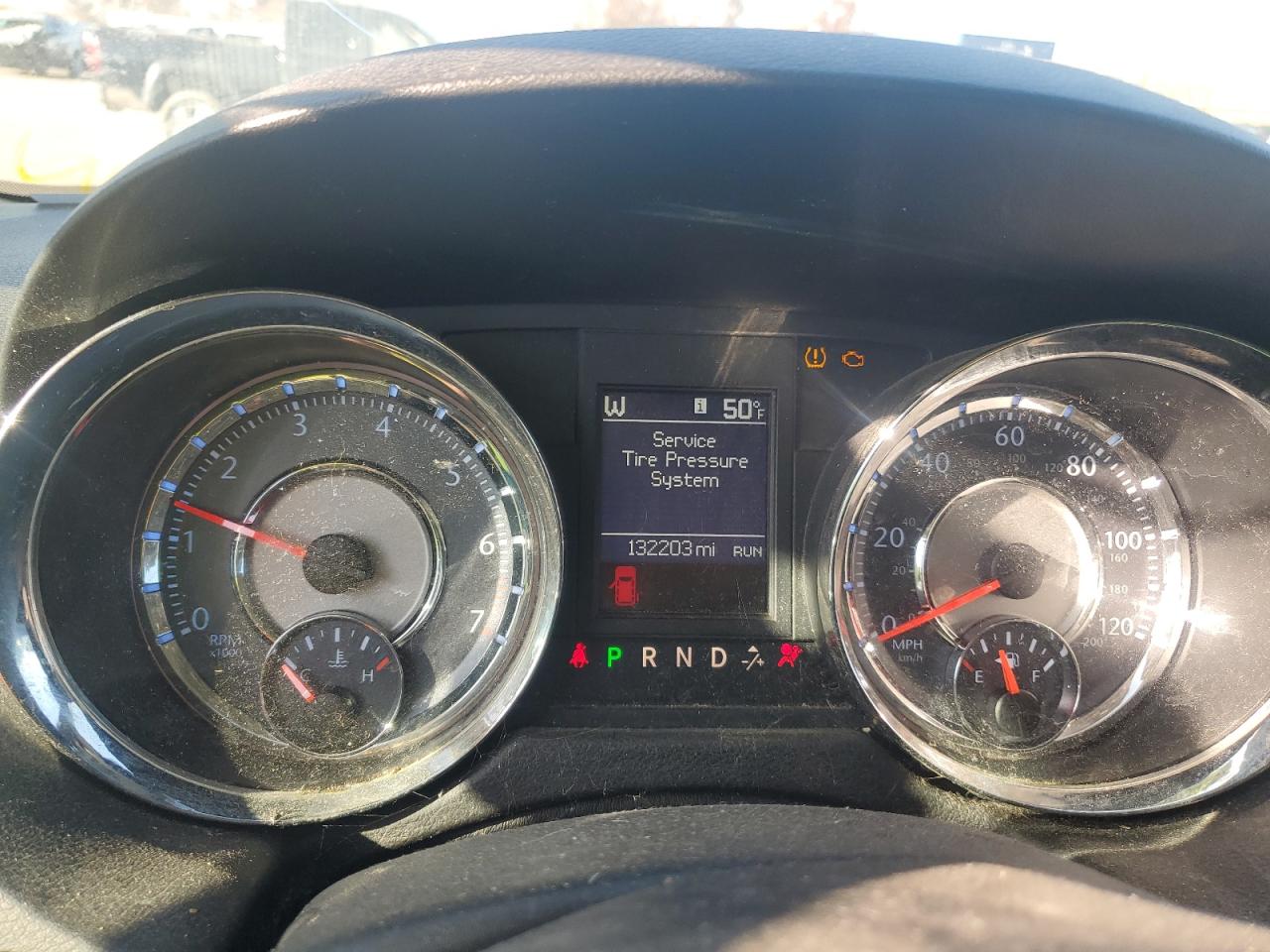 CHRYSLER TOWN & COUNTRY TOURING L