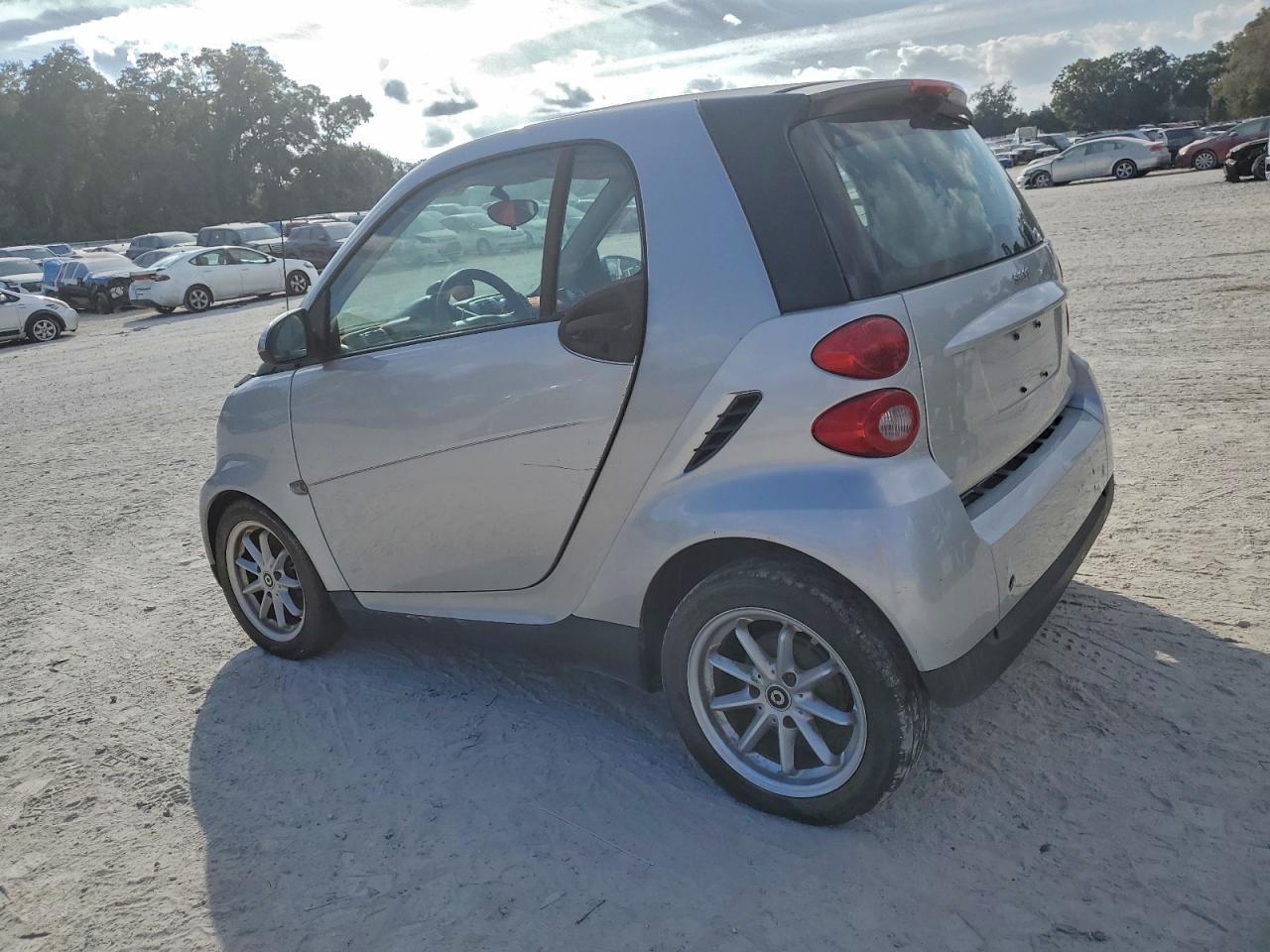 Lot #3296953912 2008 SMART FORTWO PUR