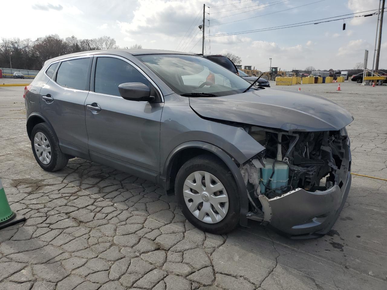 NISSAN ROGUE SPORT S