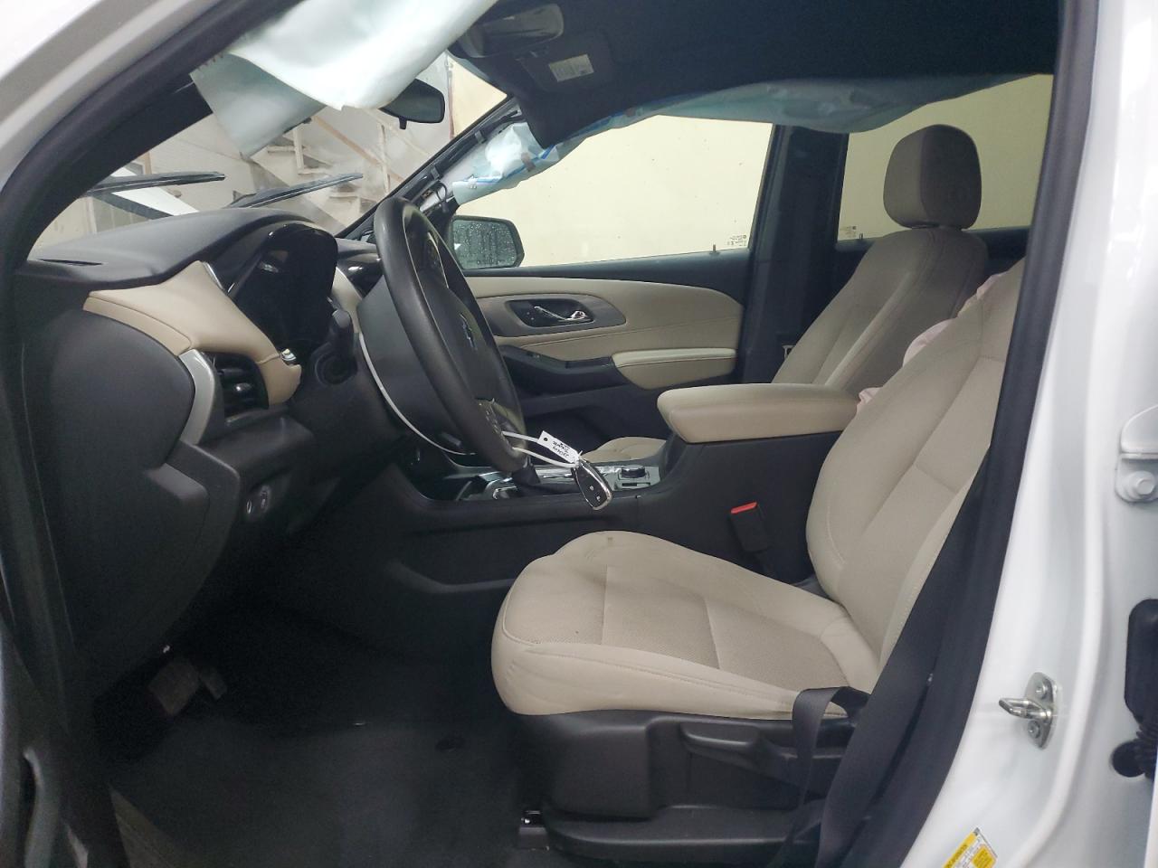 CHEVROLET TRAVERSE LS