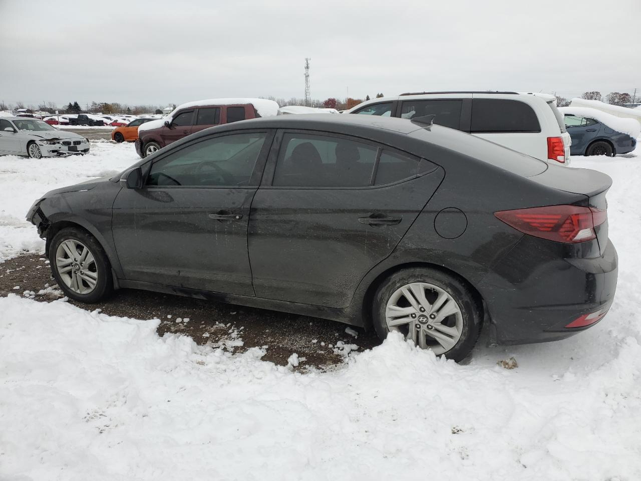 HYUNDAI ELANTRA SEL