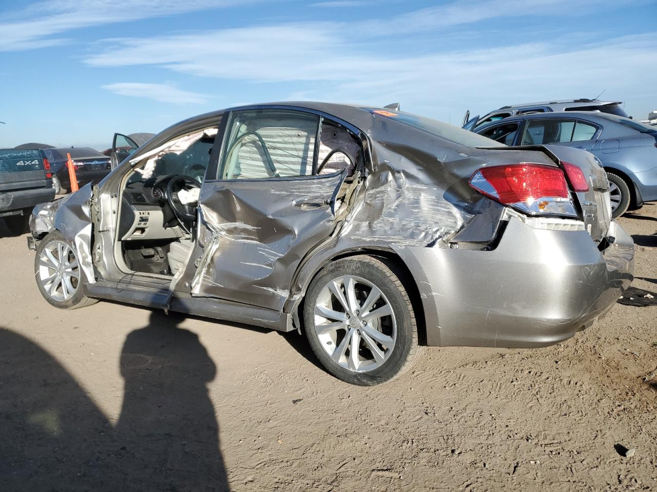 SUBARU LEGACY 2.5I PREMIUM