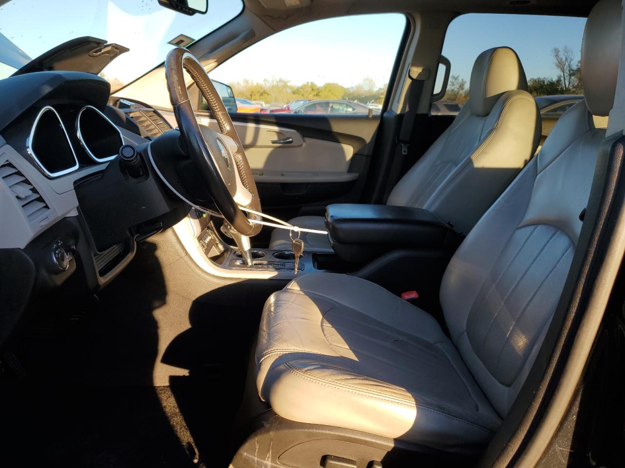 Lot #3287816097 2009 CHEVROLET TRAVERSE L