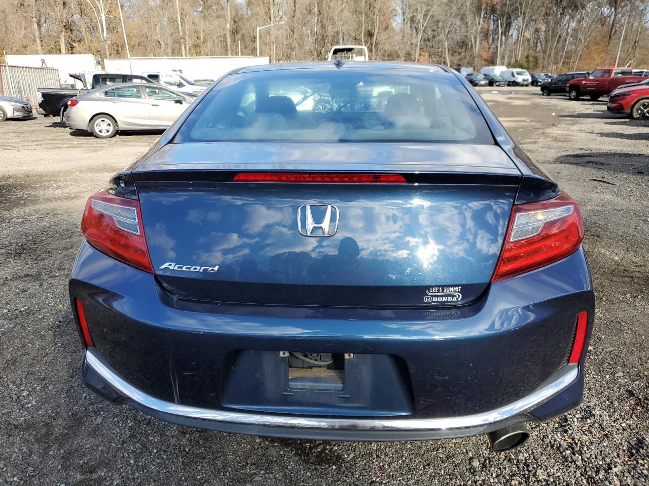 Lot #3301856998 2017 HONDA ACCORD EX