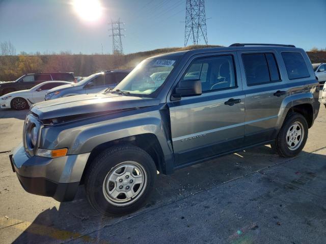 Global Auto Auctions: 2013 JEEP PATRIOT SP