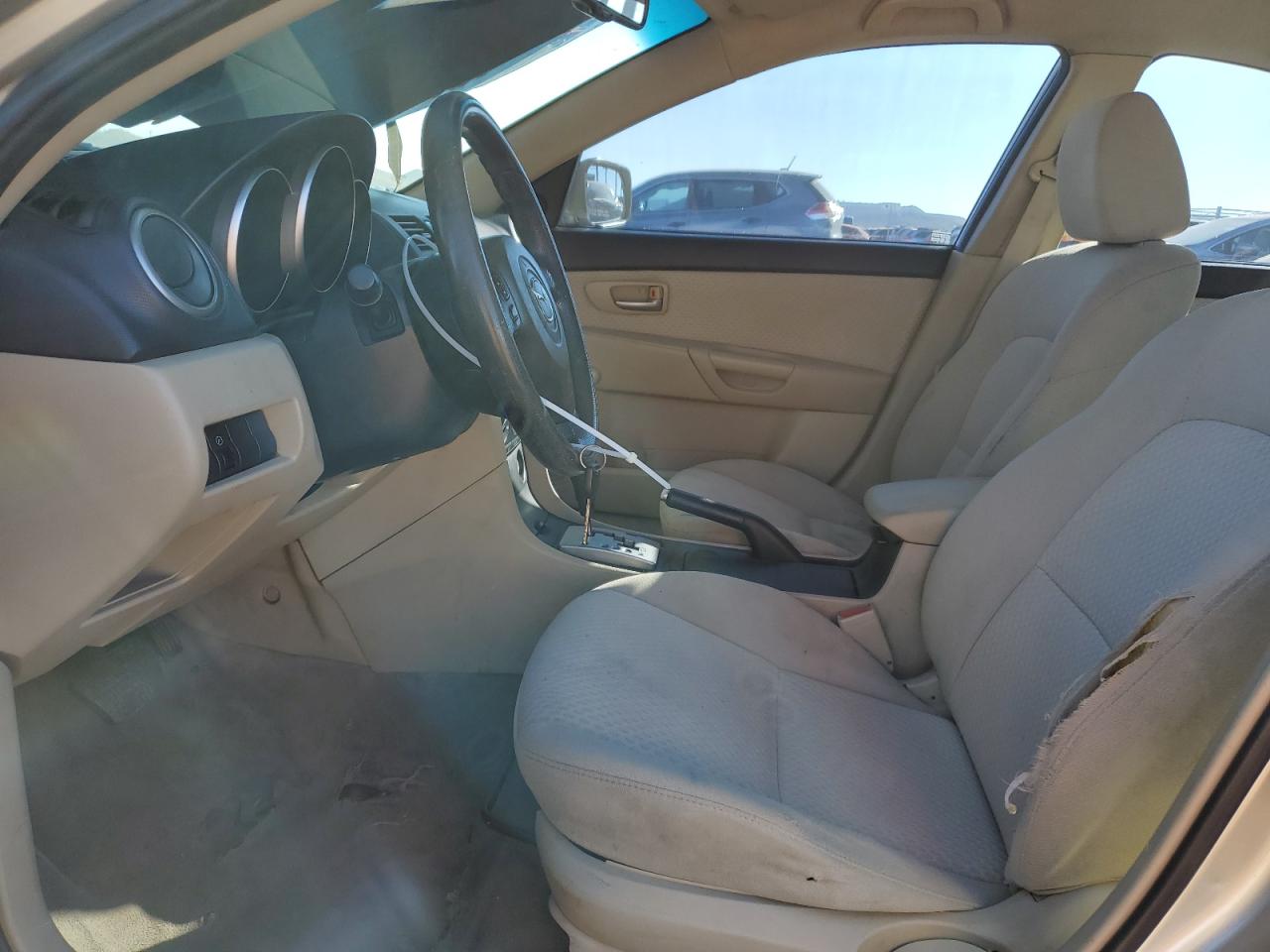 Lot #3294711152 2006 MAZDA 3 I