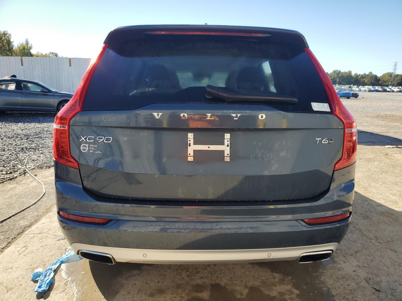 VOLVO XC90 T6 MOMENTUM