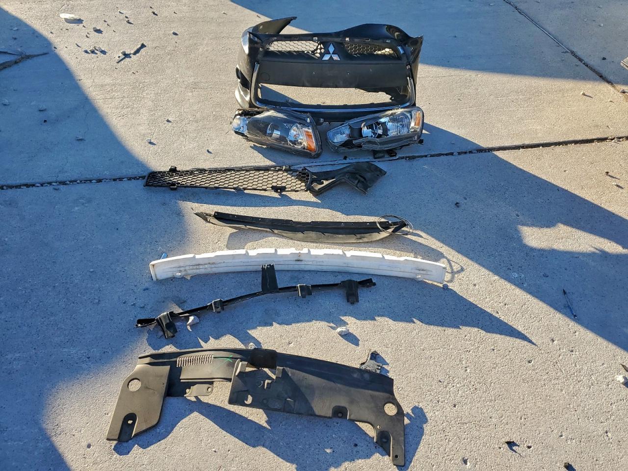 MITSUBISHI LANCER GT