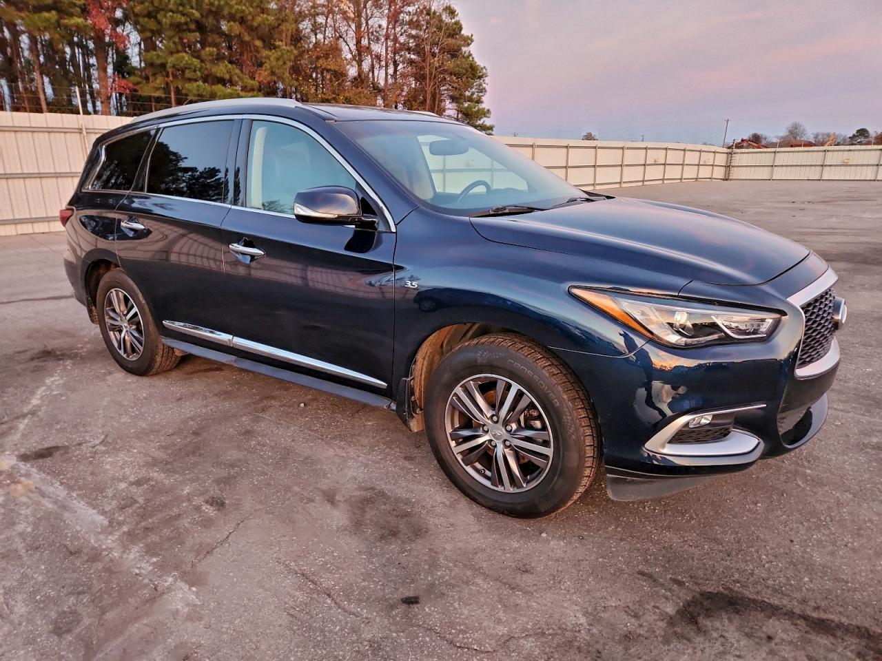 INFINITI QX60