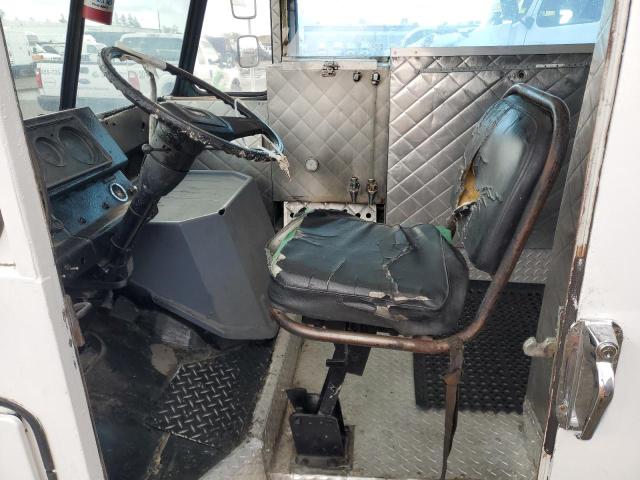 1984 CHEVROLET P30 #3293588433