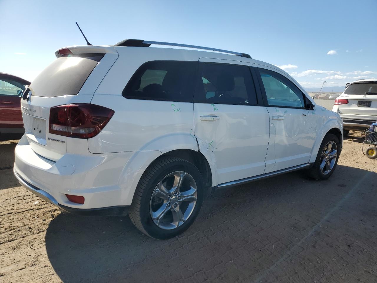 DODGE JOURNEY CROSSROAD