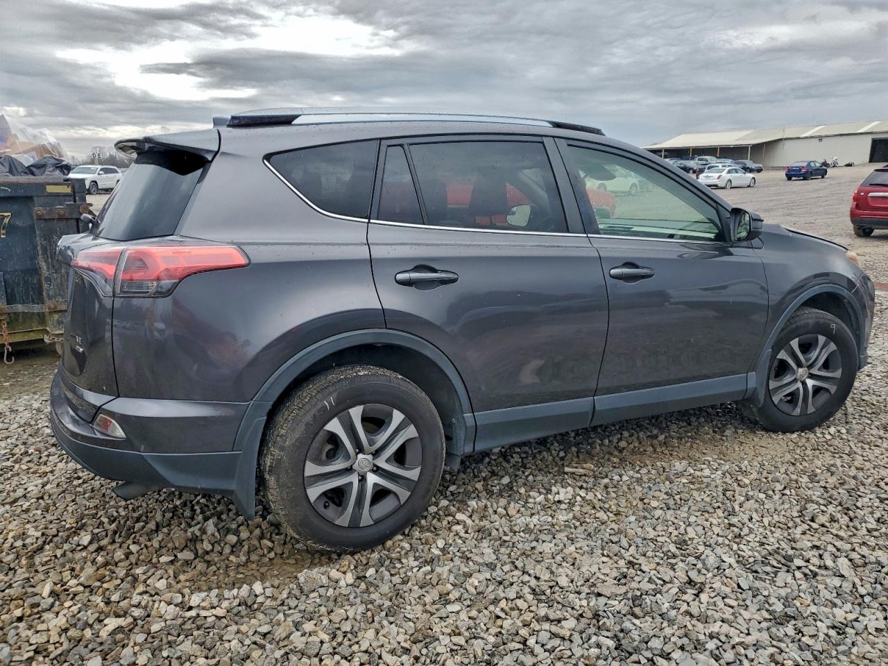 Lot #3301809345 2018 TOYOTA RAV 4