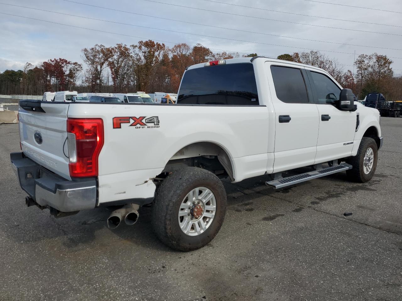 FORD F-350 SUPER DUTY