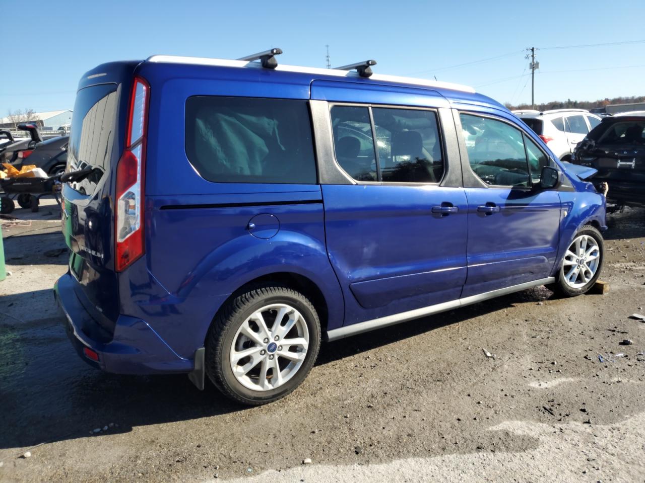FORD TRANSIT CONNECT TITANIUM