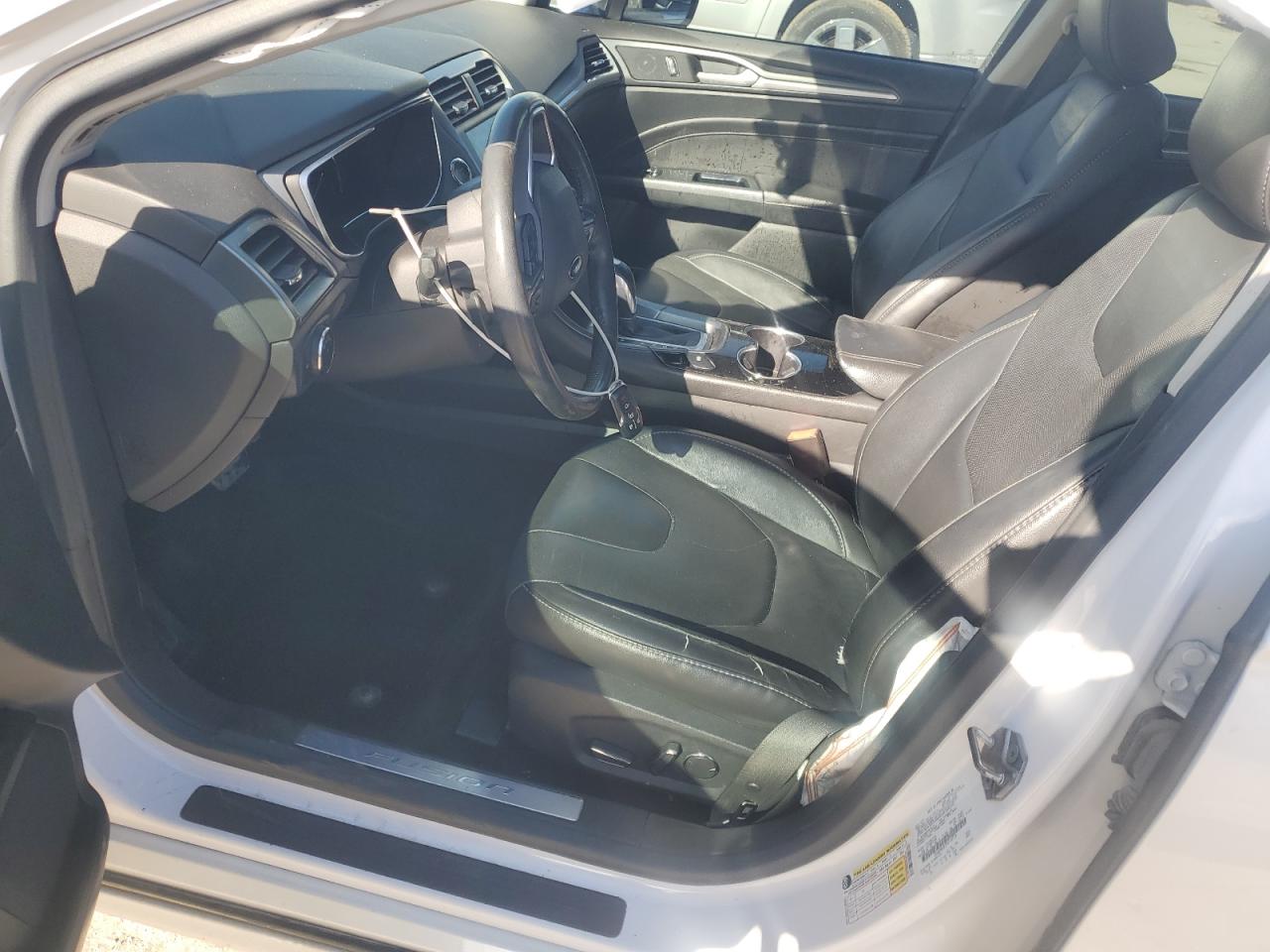 FORD FUSION TITANIUM