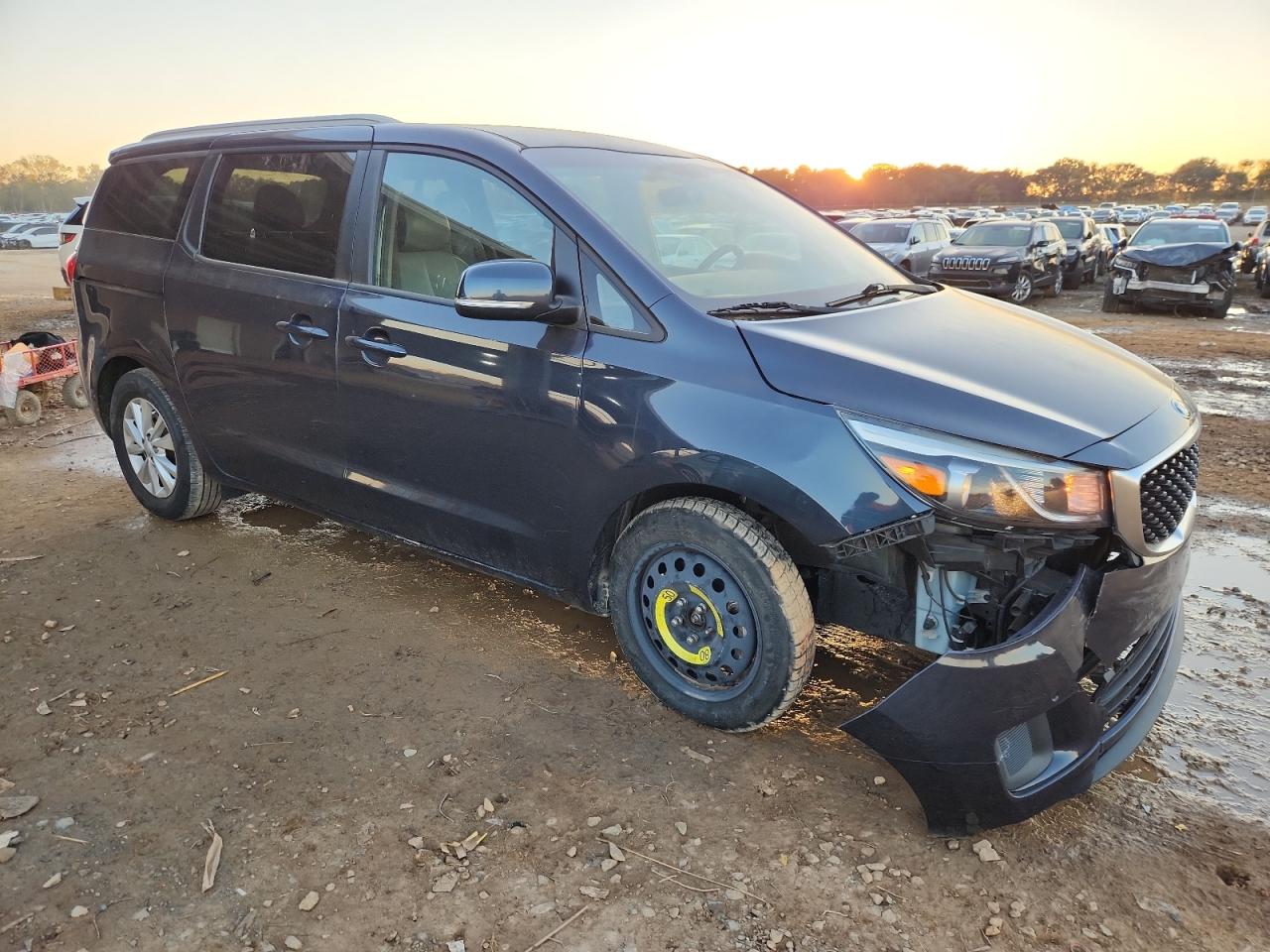 Lot #3290231235 2017 KIA SEDONA LX