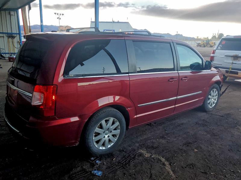 2016 CHRYSLER TOWN & COU #3304271949