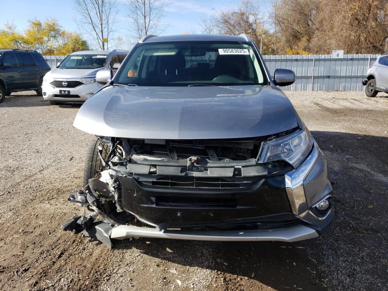 MITSUBISHI OUTLANDER ES