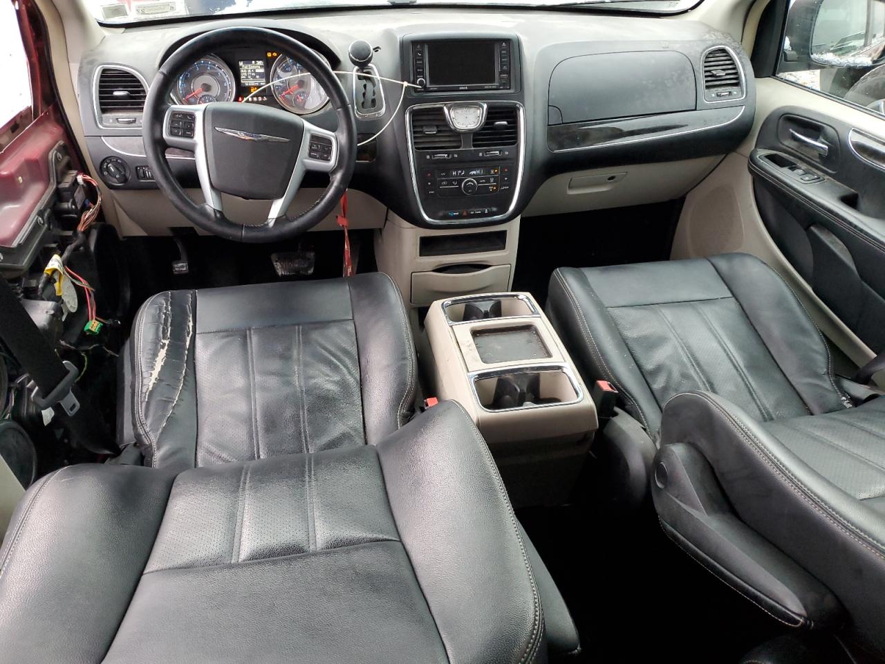 CHRYSLER TOWN & COUNTRY TOURING