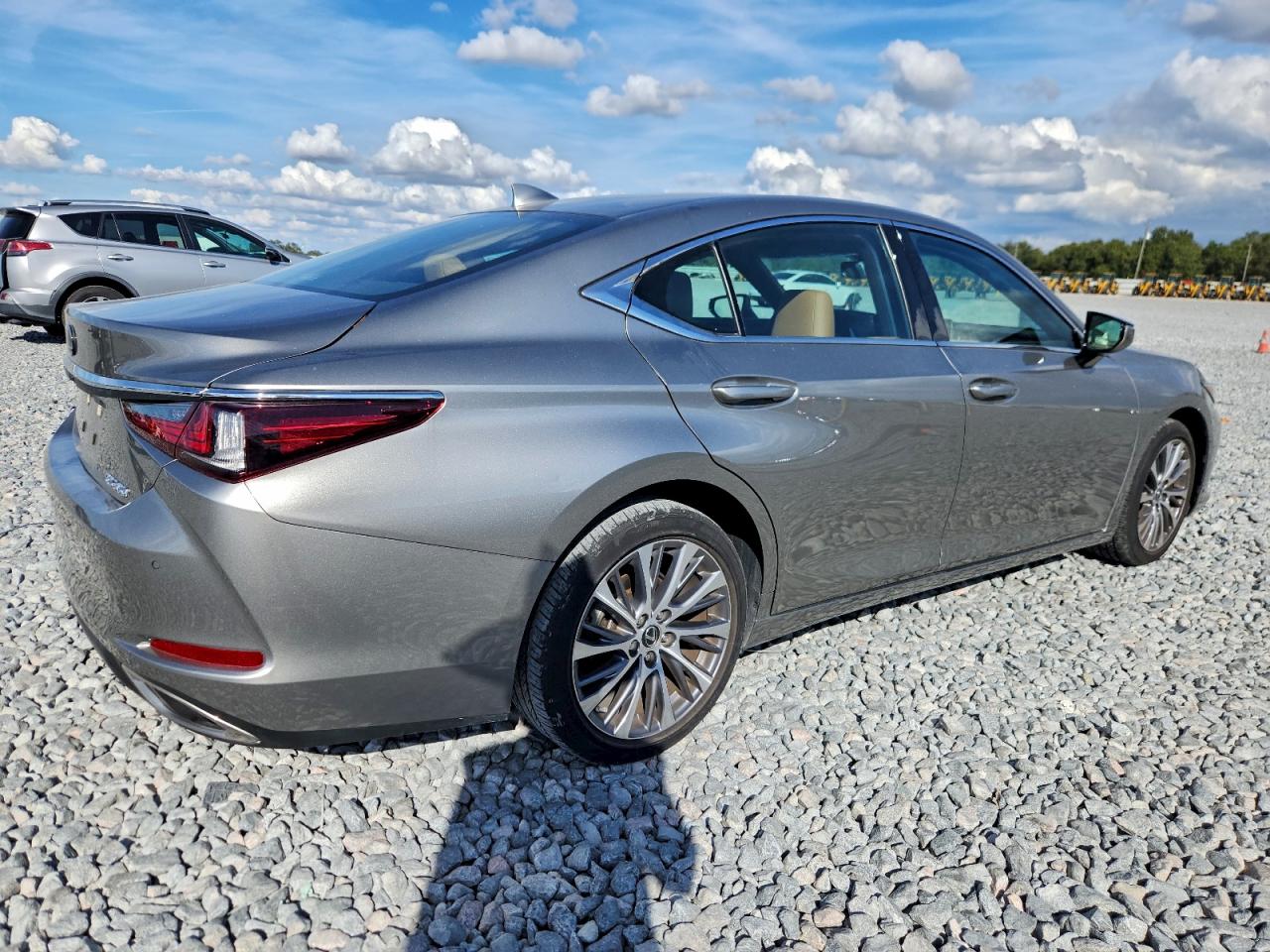 Lot #3301859025 2021 LEXUS ES 350 BAS