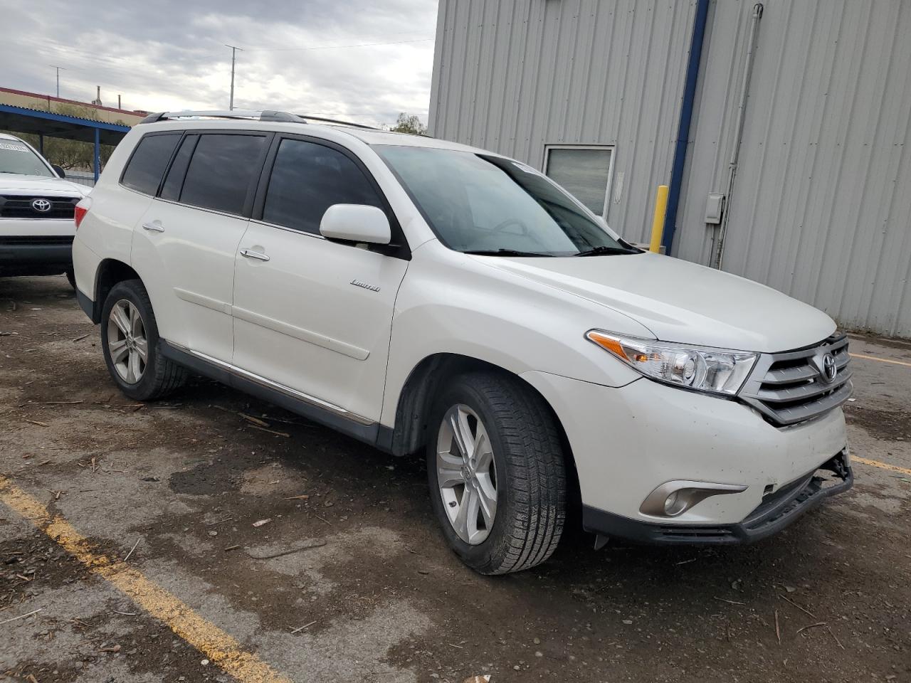 TOYOTA HIGHLANDER LIMITED
