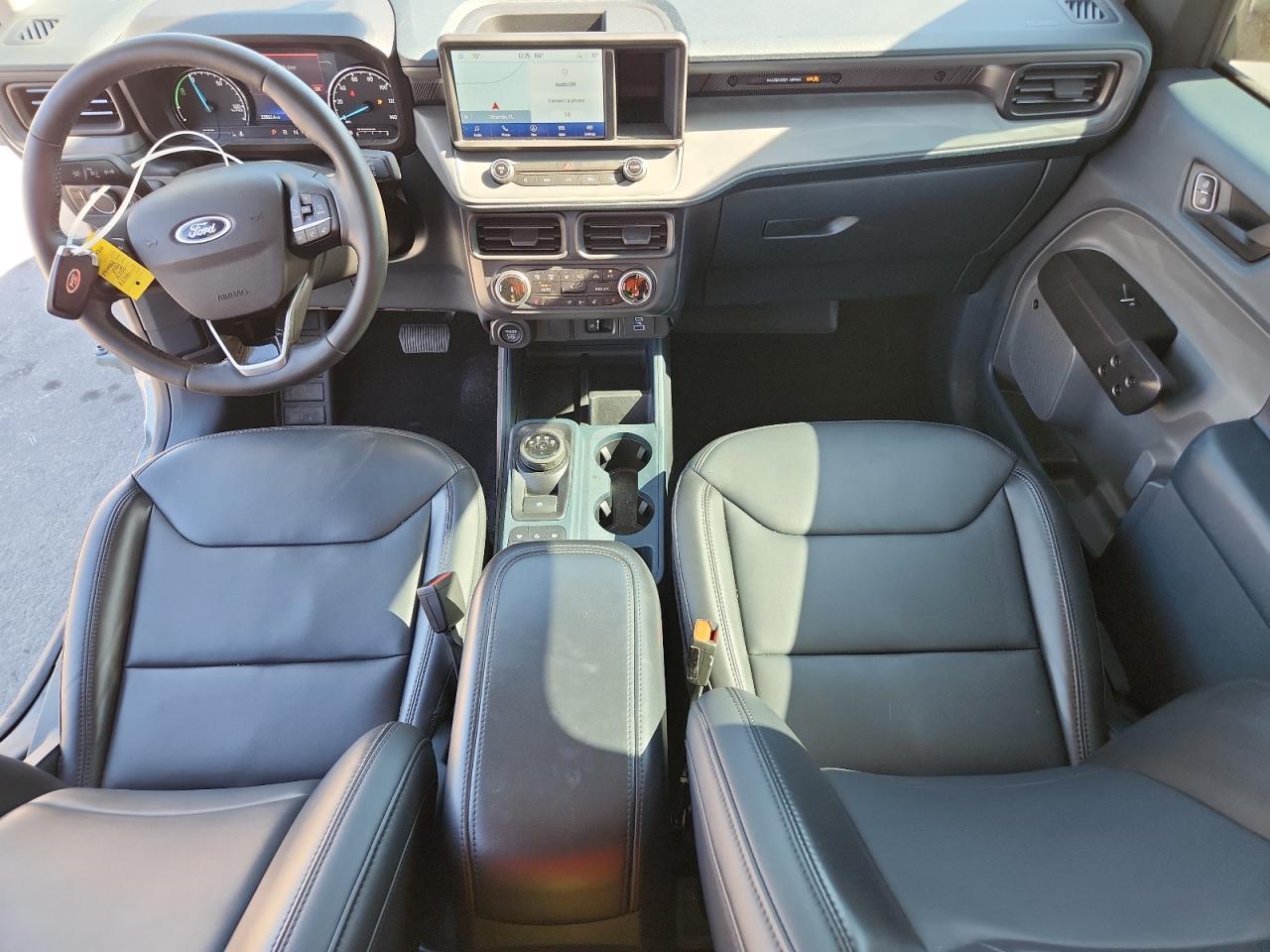 FORD MAVERICK LARIAT