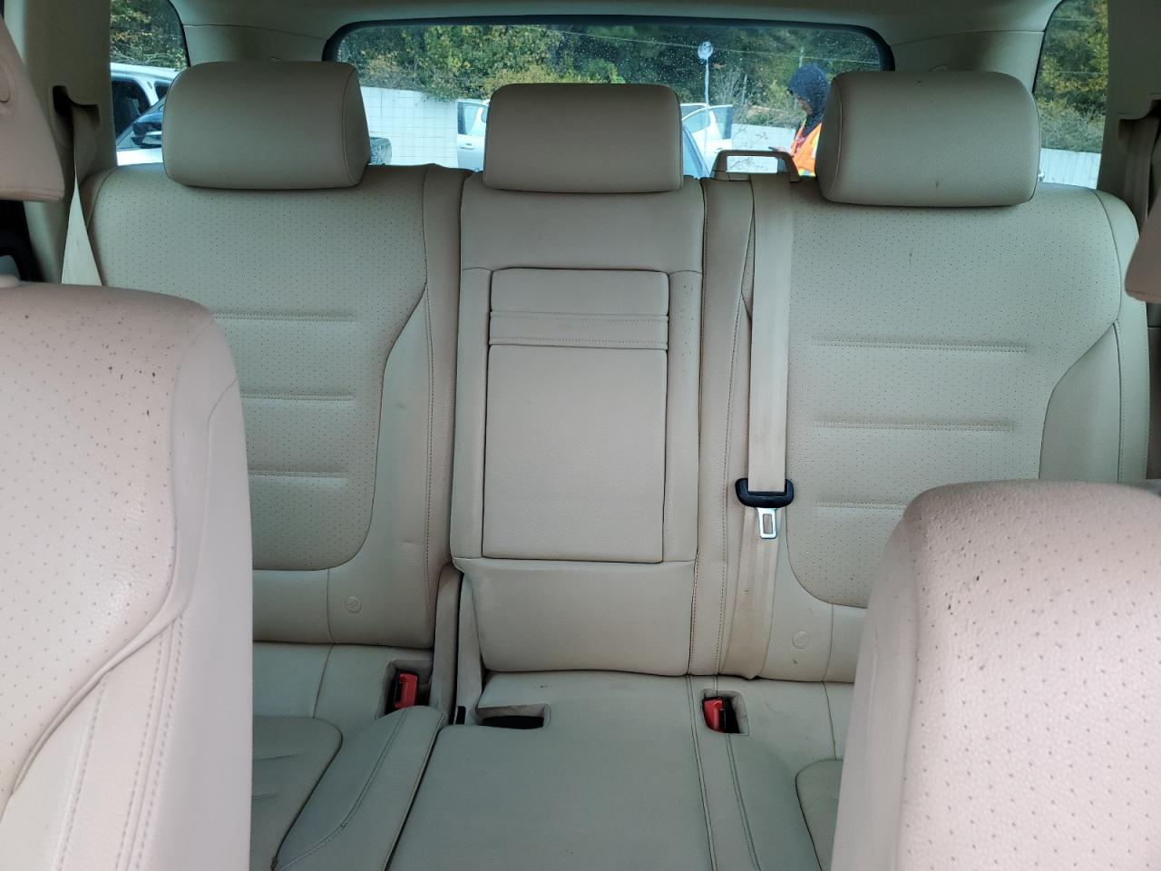 VOLKSWAGEN TOUAREG SPORT