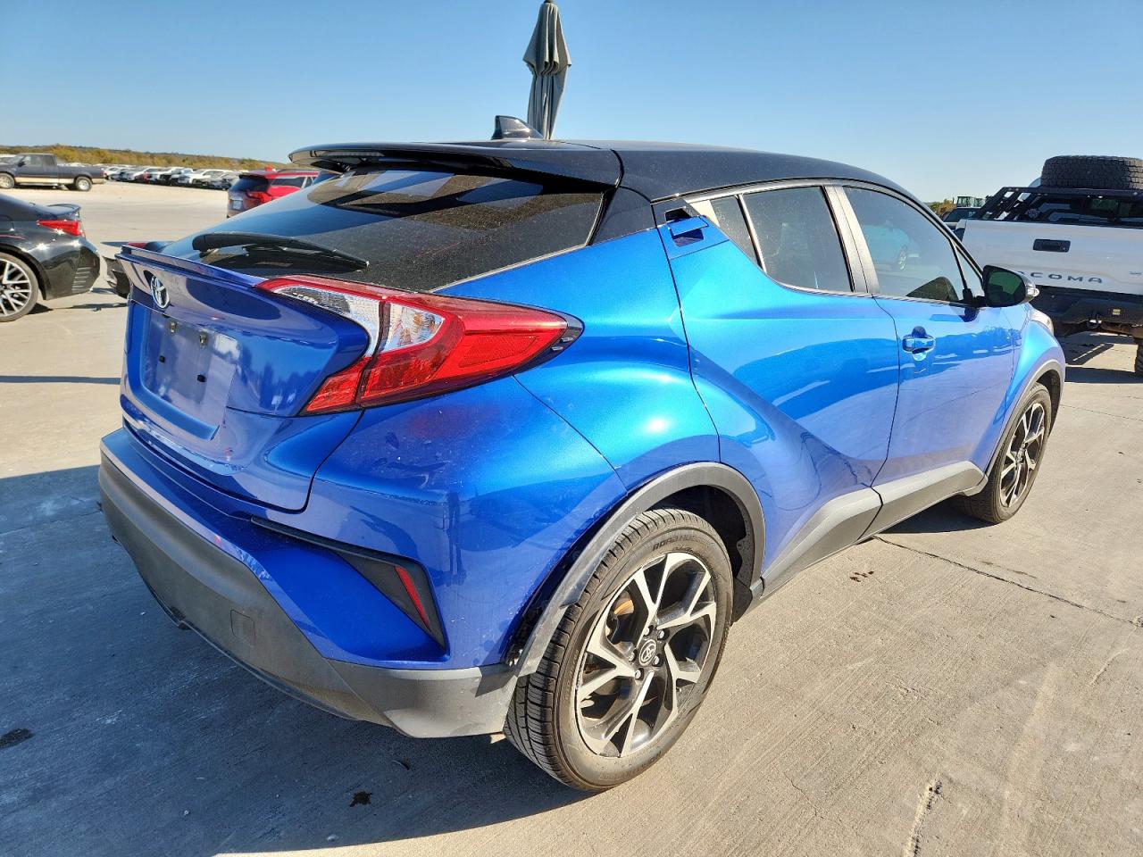 TOYOTA C-HR XLE