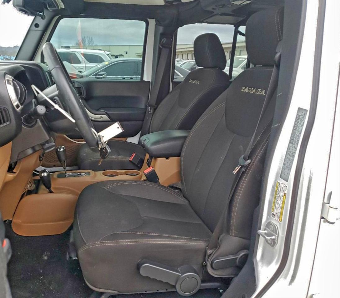 JEEP WRANGLER SAHARA