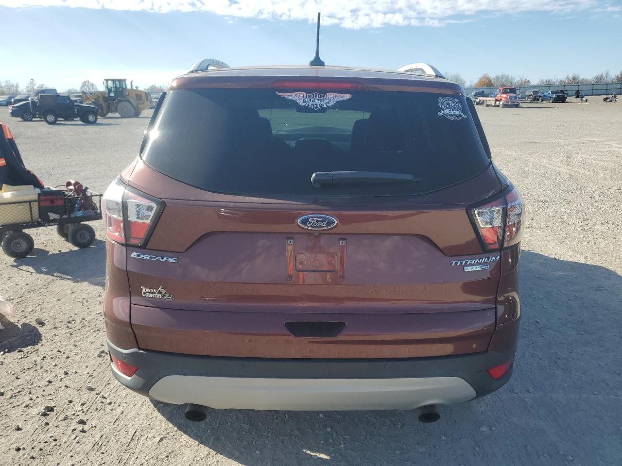 FORD ESCAPE TITANIUM