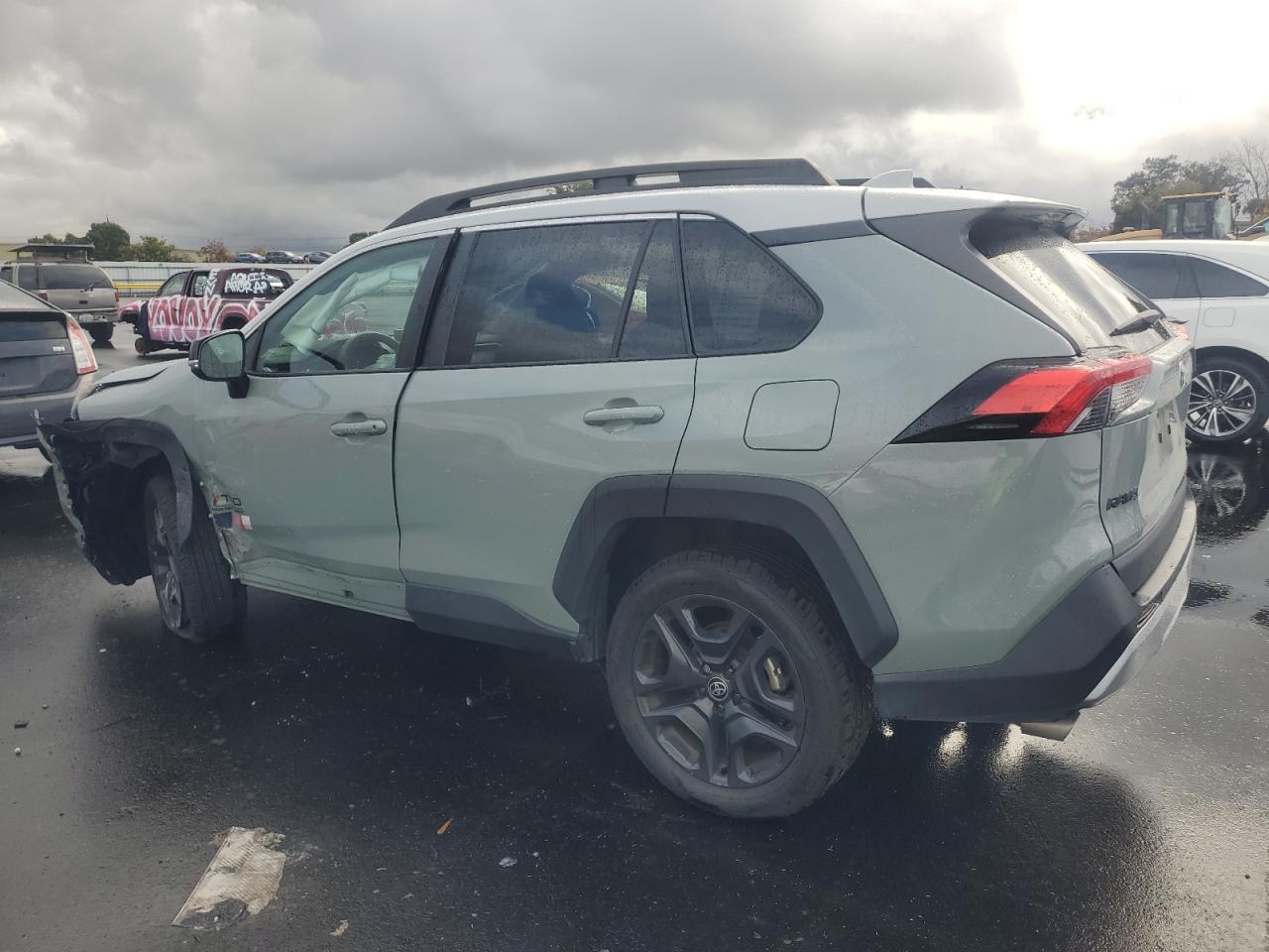 TOYOTA RAV4 ADVENTURE