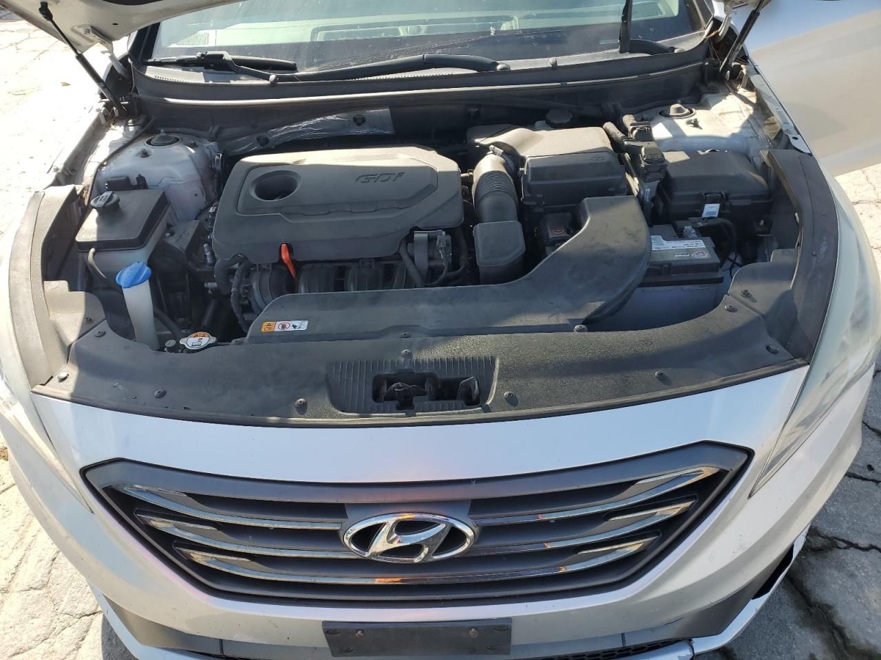 HYUNDAI SONATA SPORT