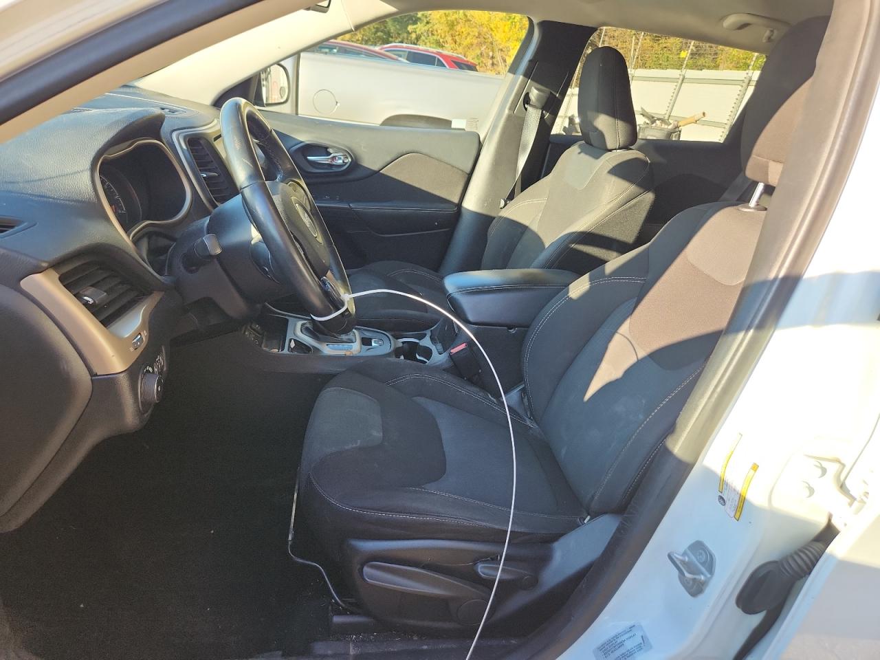 JEEP GRAND CHEROKEE LATITUDE