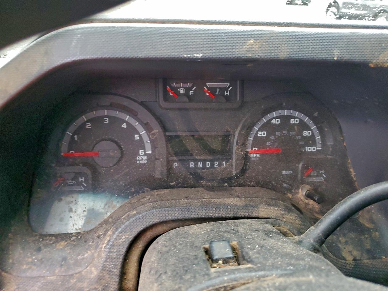 FORD ECONOLINE E250 VAN