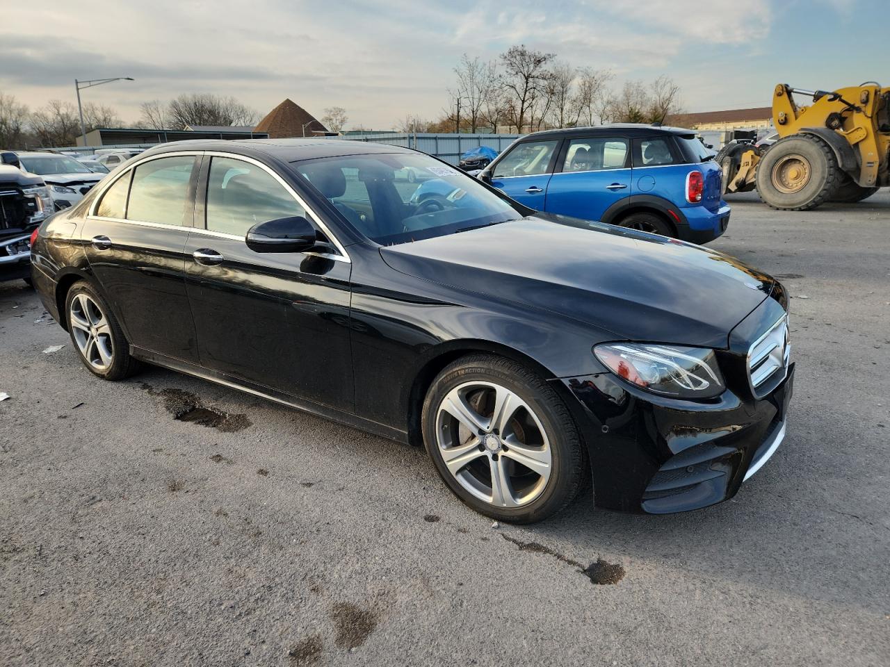 MERCEDES-BENZ E-CLASS 300 4MATIC