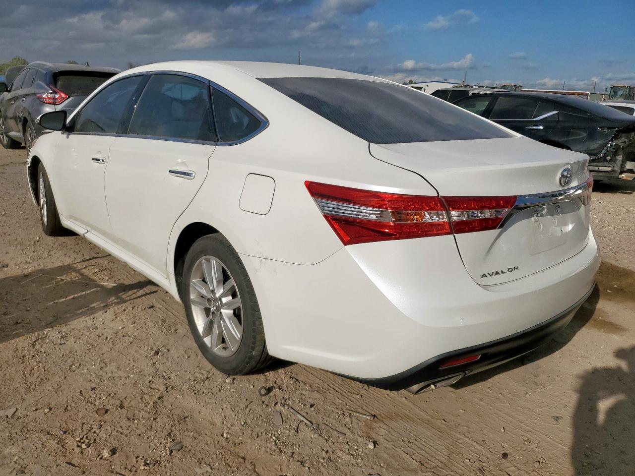 TOYOTA AVALON BASE
