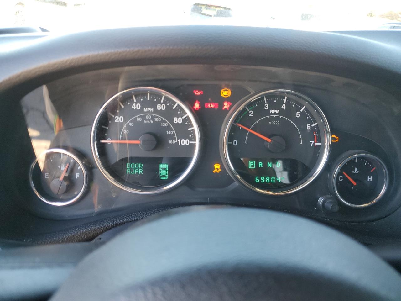 JEEP WRANGLER SAHARA