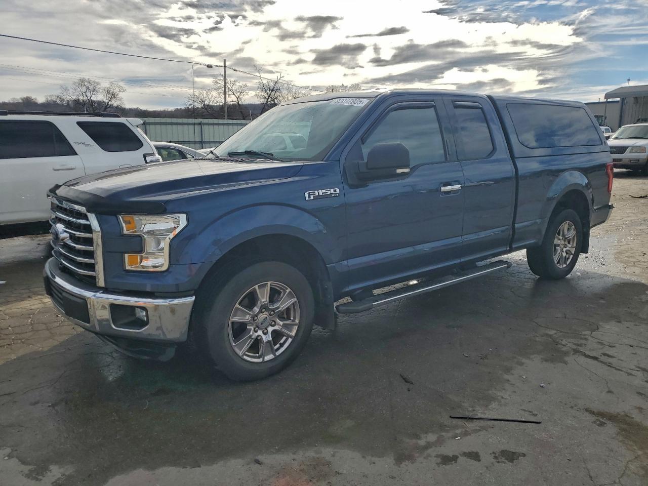FORD F-150 SUPER CAB