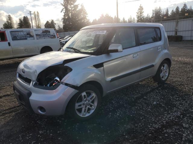 KIA SOUL +