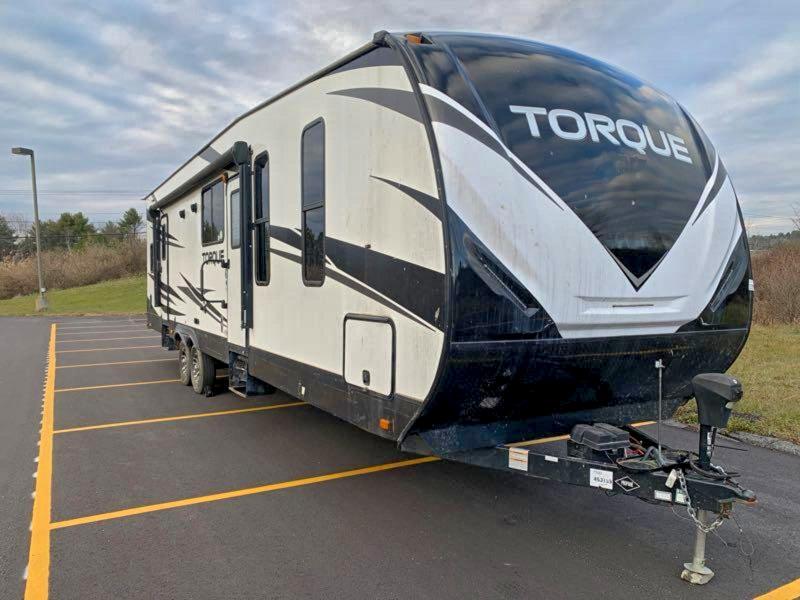 Global Auto Auctions: 2021 HEARTLAND TORQUE