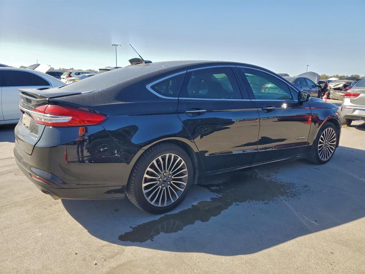 FORD FUSION TITANIUM HEV