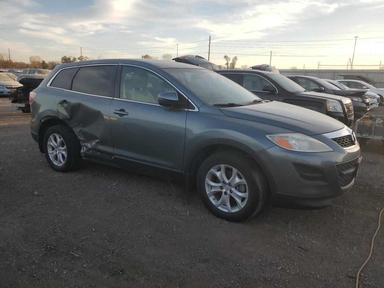 MAZDA CX-9